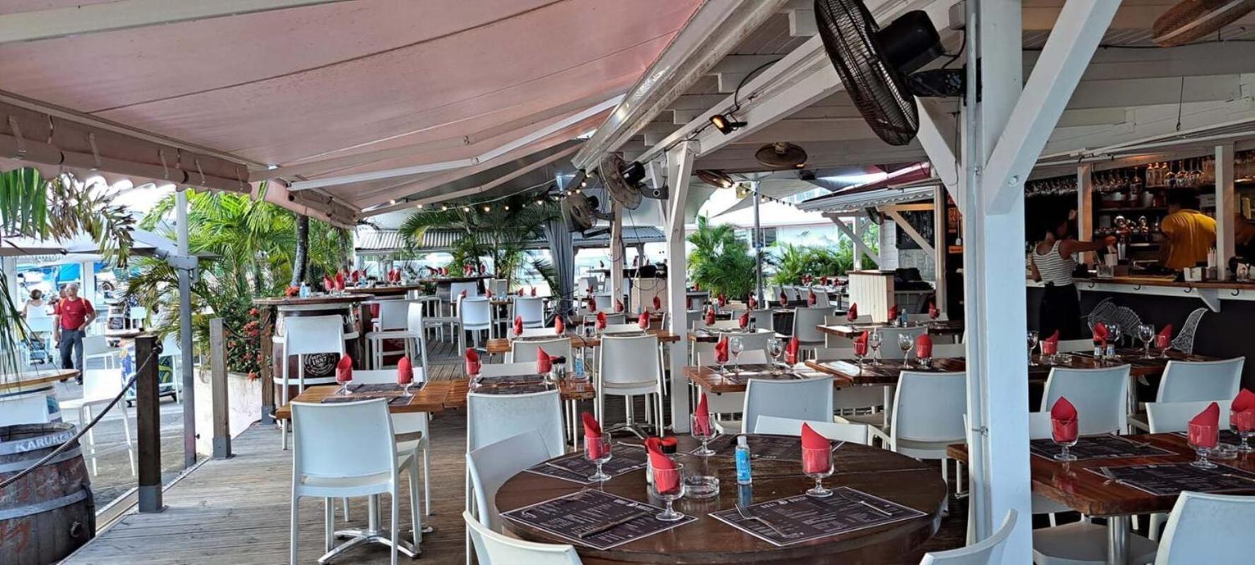 Superbe Studio Avec Piscine, Au Coeur De La Marina! Village Soleil ! Proche Aeroport & Ferry Le Gosier  Ngoại thất bức ảnh